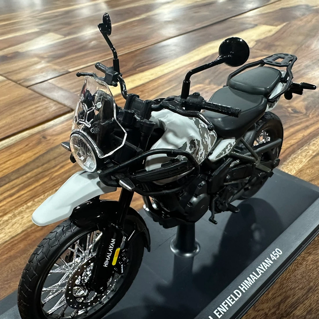 GENUINE ROYAL ENFIELD NEW HIMALAYAN 450 1:12 SCALE MODEL - WHITE, FAST DISPATCH!