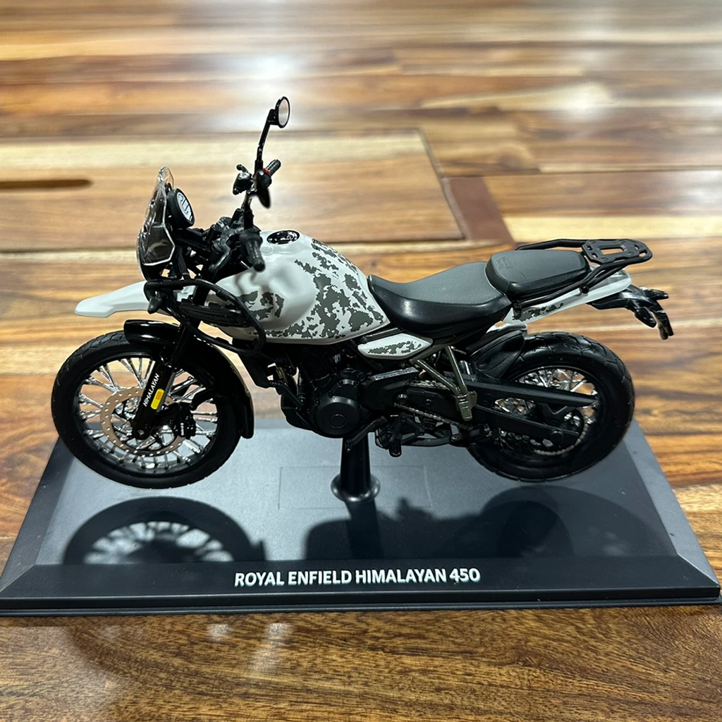 GENUINE ROYAL ENFIELD NEW HIMALAYAN 450 1:12 SCALE MODEL - WHITE, FAST DISPATCH!