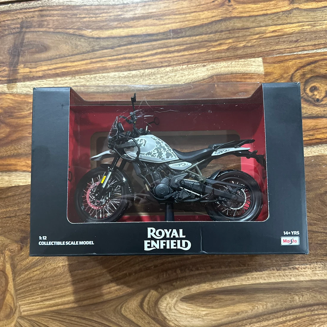 GENUINE ROYAL ENFIELD NEW HIMALAYAN 450 1:12 SCALE MODEL - WHITE, FAST DISPATCH!