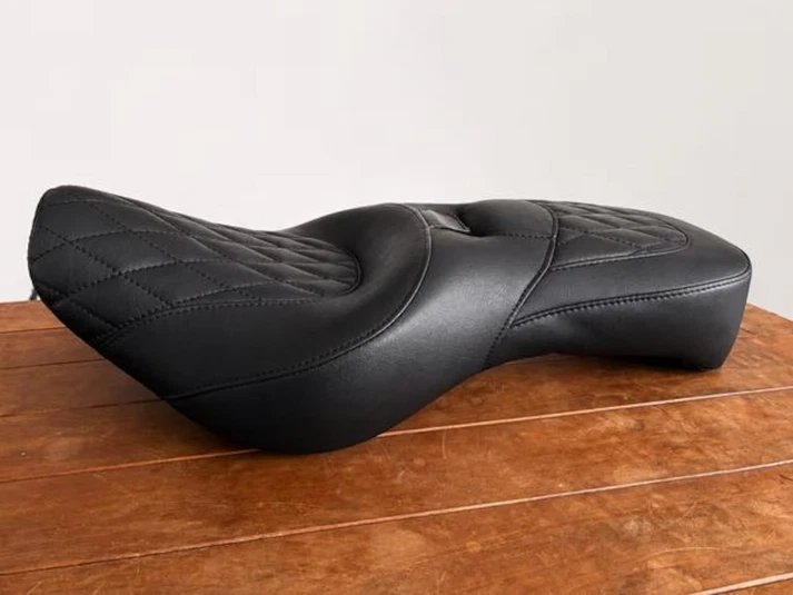 For Royal Enfield Super Meteor 650 Custom Black Diamond Seat with Backrest & Gel